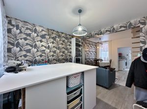 Photo 1- click for photo gallery